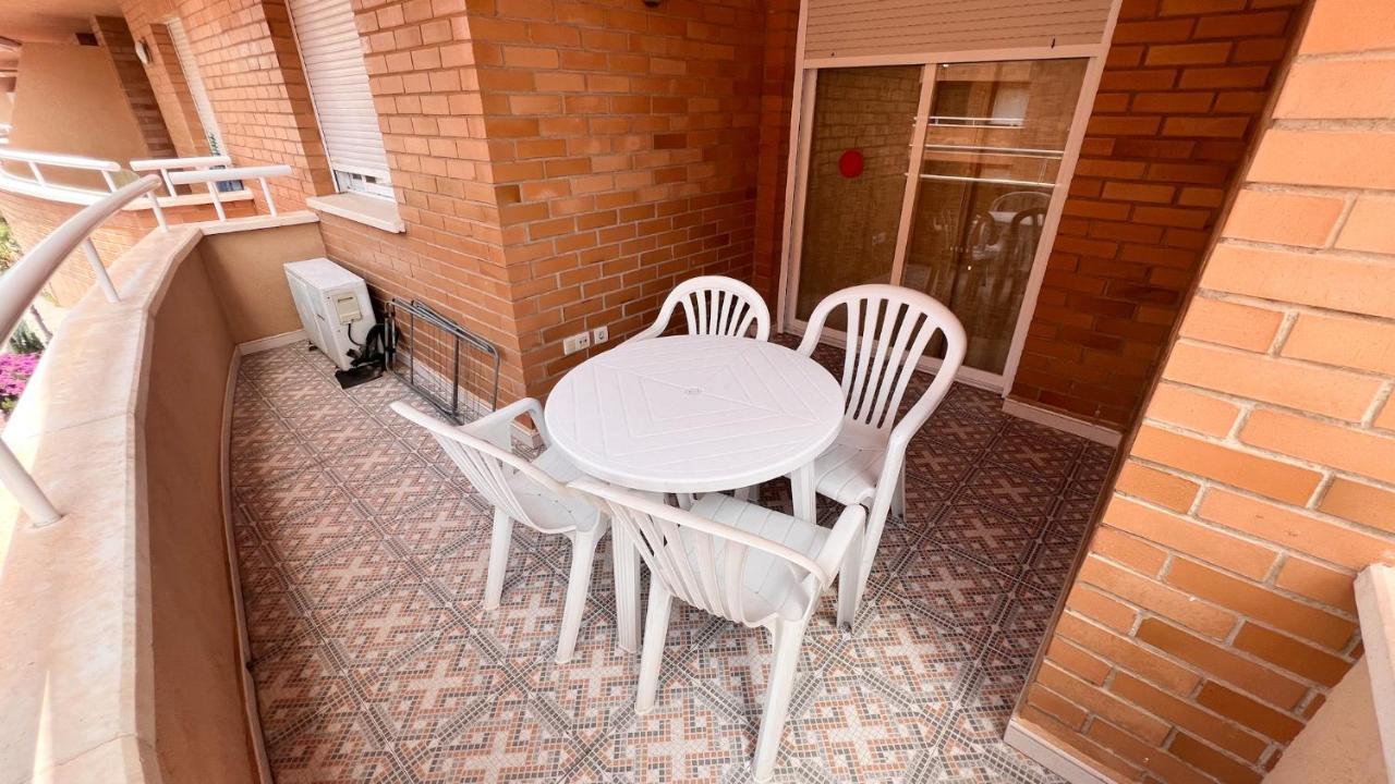 Apartamentos Boutique Playa Кабанес Екстер'єр фото